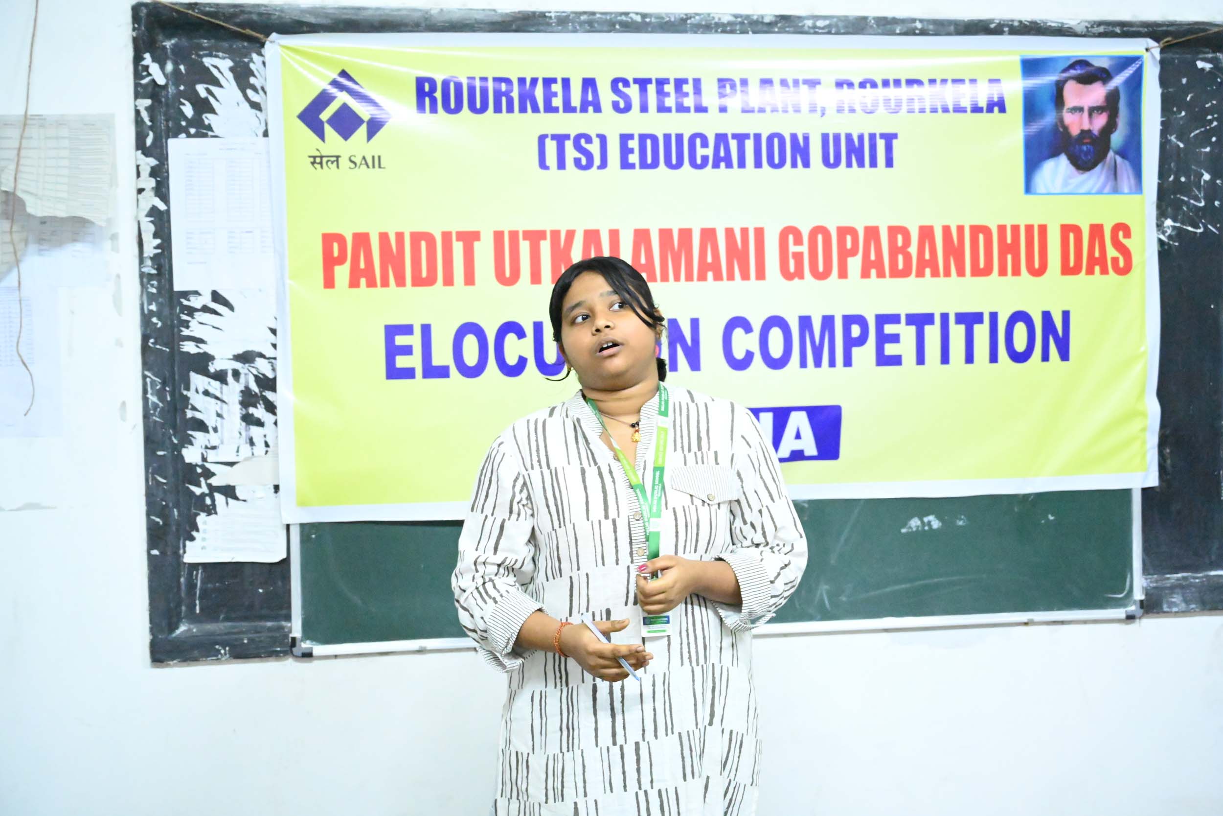 Young Orators eulogies the legacy of Utkalamani Gopabandhu Das at Inter School Oratory Competition organized by Rourkela Steel Plant