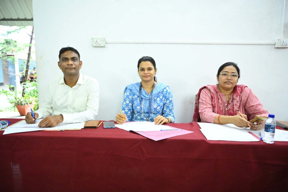 Young Orators eulogies the legacy of Utkalamani Gopabandhu Das at Inter School Oratory Competition organized by Rourkela Steel Plant