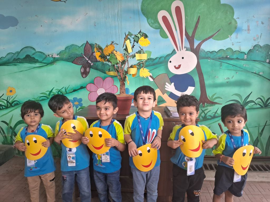 EuroKids Celebrates Daan Utsav