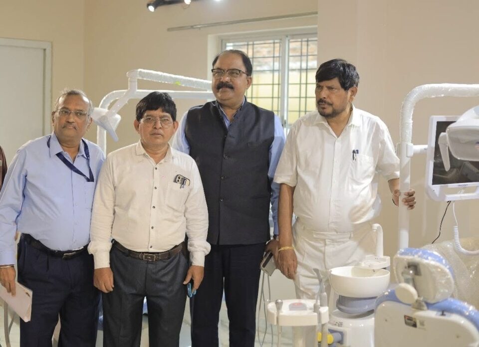 Shri Ramdas Athawale inaugurated Dental Care Unit at Dr. Babasaheb Ambedkar Super Multispeciality Charitable Hospital