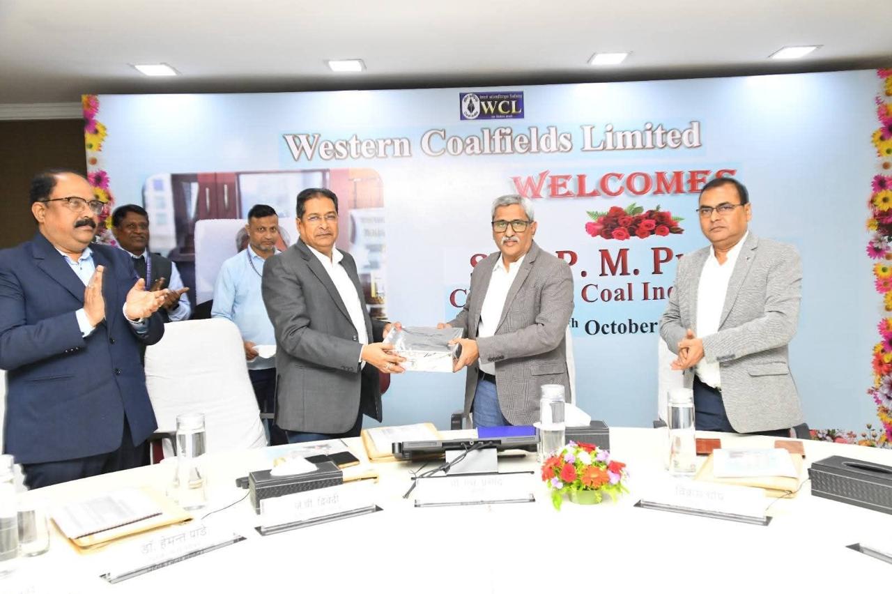 Coal India Chairman Visits WCL to Review Operations and Future Strategies