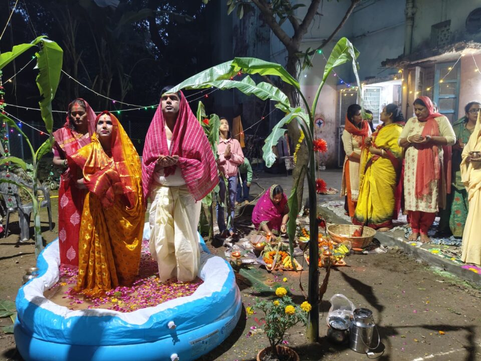 South Moti Bagh' s E Block Glows with the Spirit of Chhath Puja