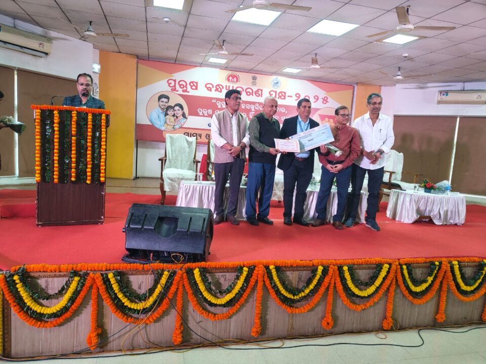 Dr. Manoj Panigrahi of IGH RSP Honoured by Govt. of Odisha