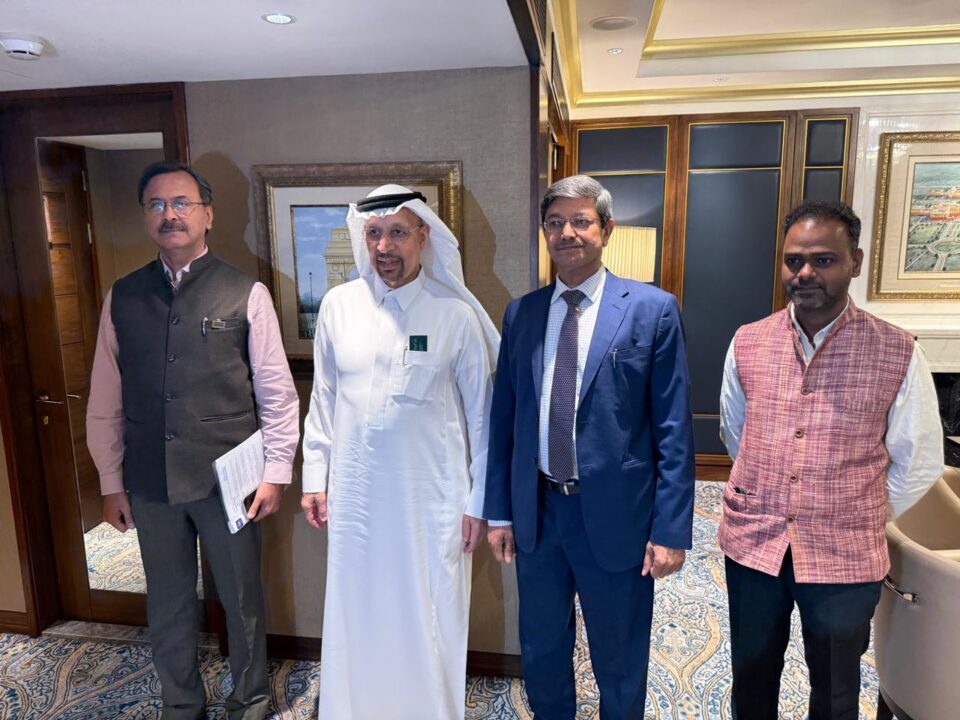 CMD NTPC Meets Saudi Arabia Minister of Investment