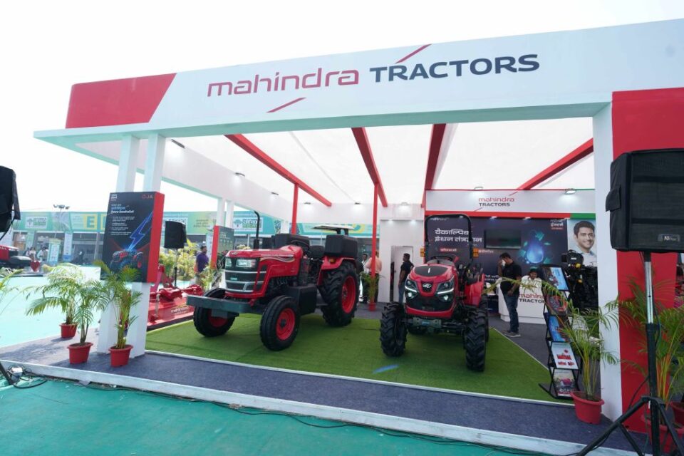 Mahindra showcases Range of Alternate Fuel Tractors & Technologies at Agrovision 2025 Nagpur