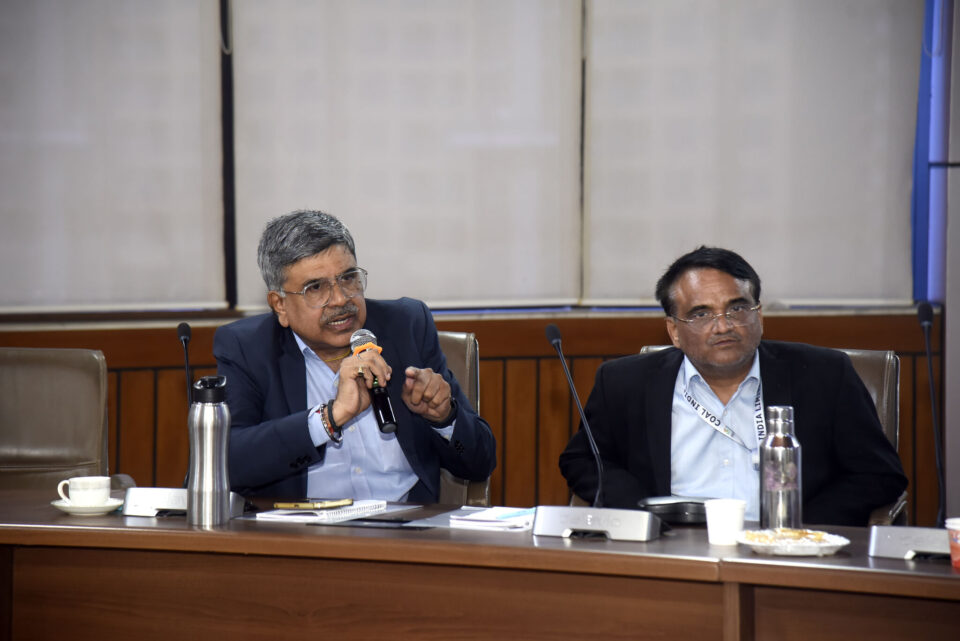 Chairperson of Capacity Building Commission Visits DMRC Academy