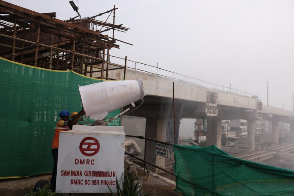 DMRC Conducts Special Anti-Pollution Drives Across Construction Sites