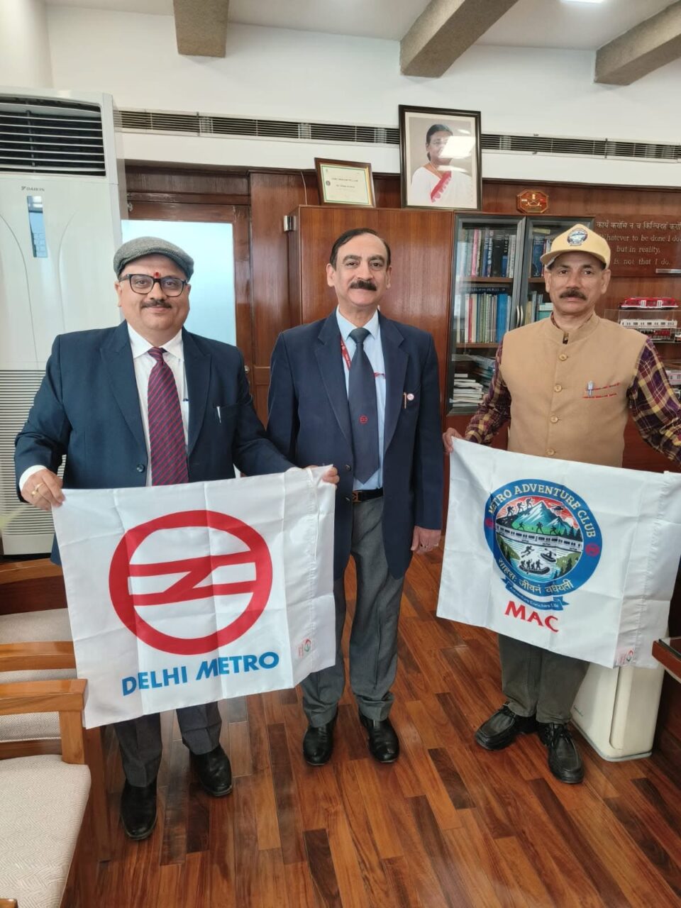 DMRC officials make history! Indian Tricolor hoisted in Antarctica