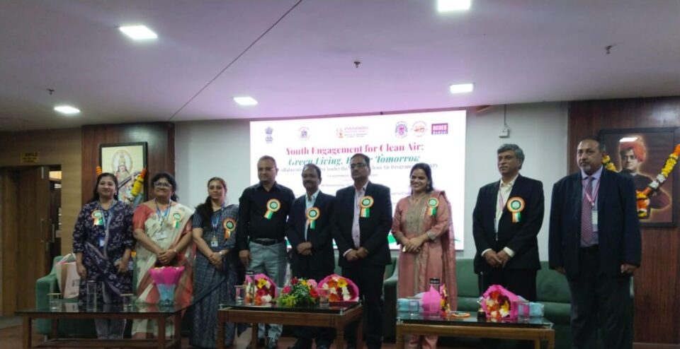 Vivekanand Education Society Institute of Management and Research and BMC Mobilise Mumbai Youth for ‘Clean Air with Green Living