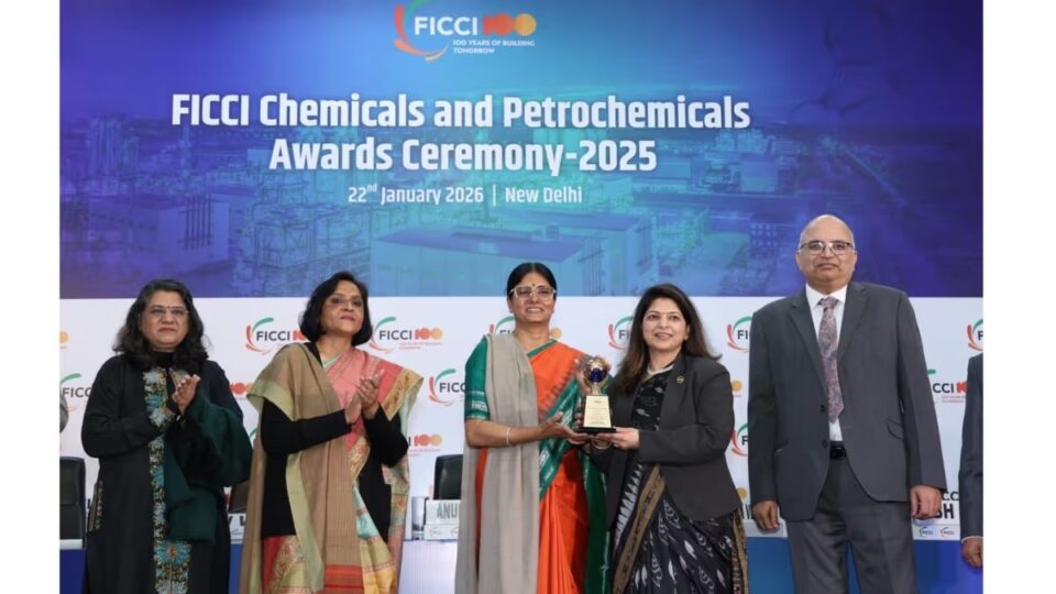 EIL CMD Vartika Shukla Lifetime FICCI Award