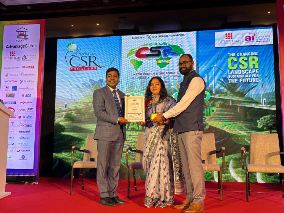 REC Doctor Aapke Dwar CSR Award