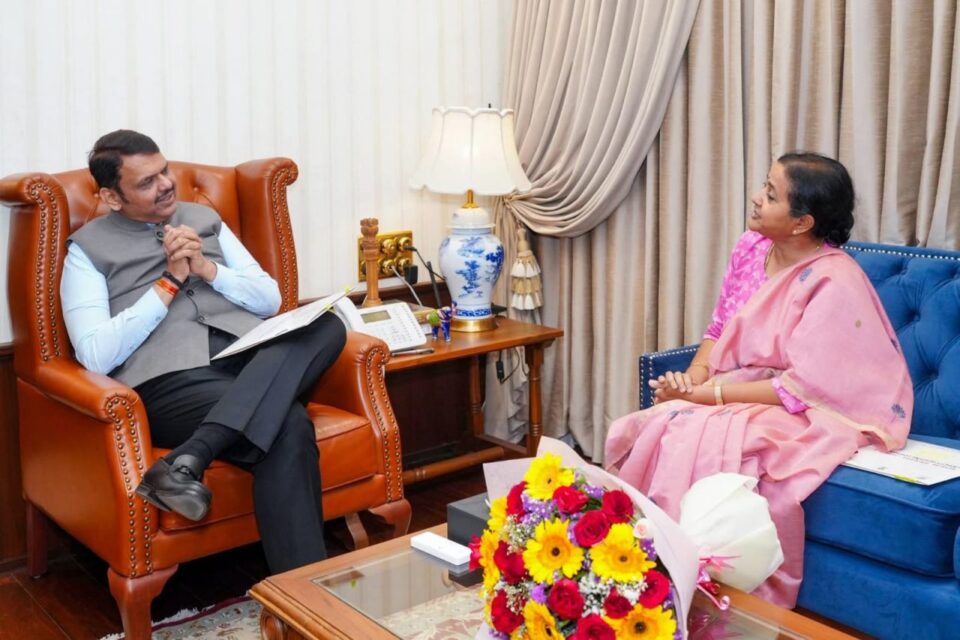 S Radha Chauhan Mission Karmayogi meeting Devendra Fadnavis