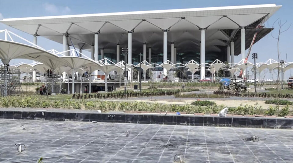 Noida Airport property prices rise Square Yards report