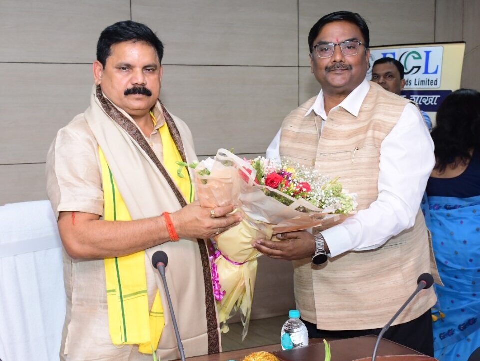 Satish Chandra Dubey visits Eastern Coalfields Limited