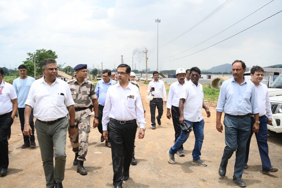 M R Gupta visits Rourkela Steel Plant