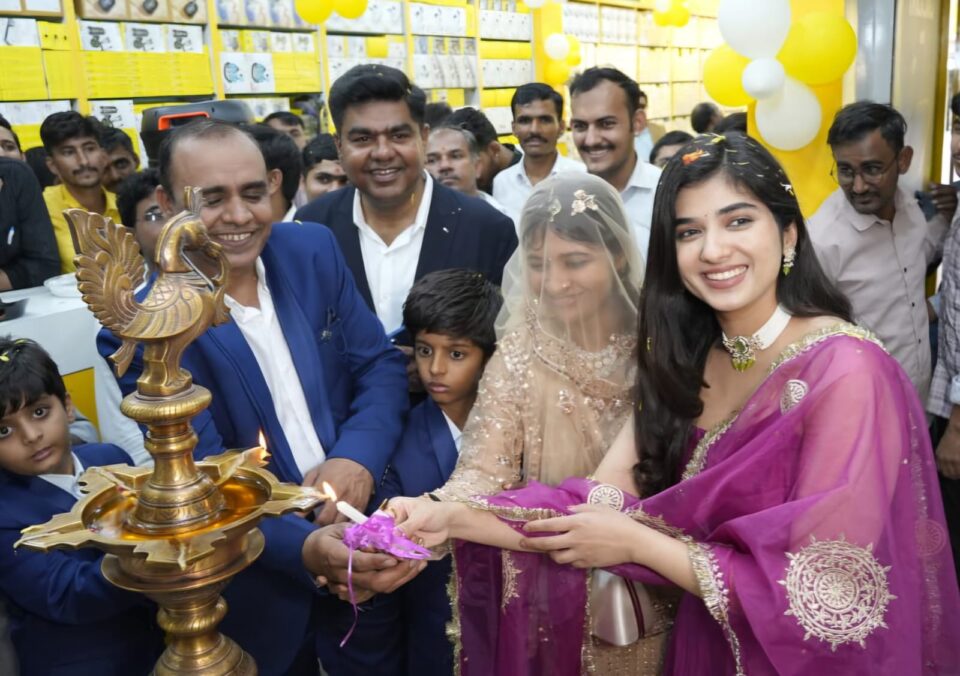 U&i opens six exclusive stores across India