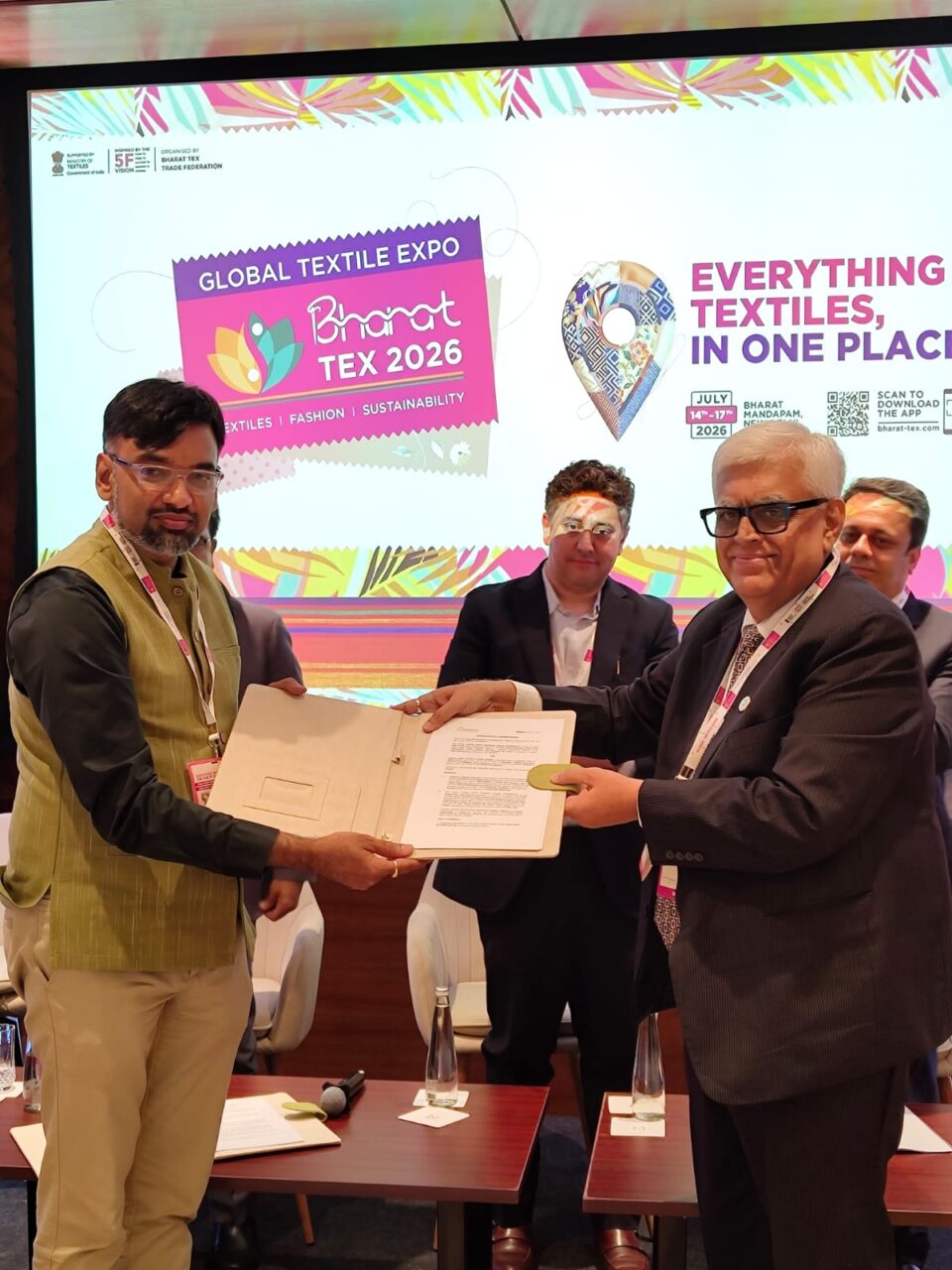 Amazon India and TEXPROCIL sign MoU