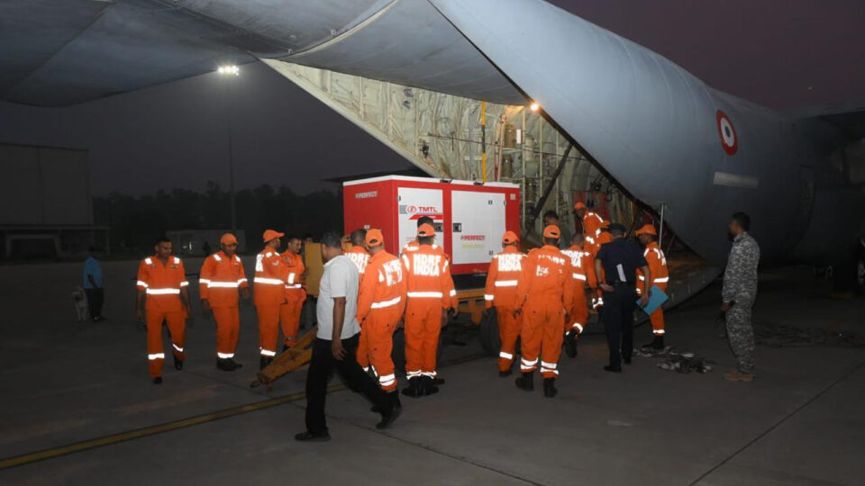 India sends emergency relief aid to flood-hit Nepal