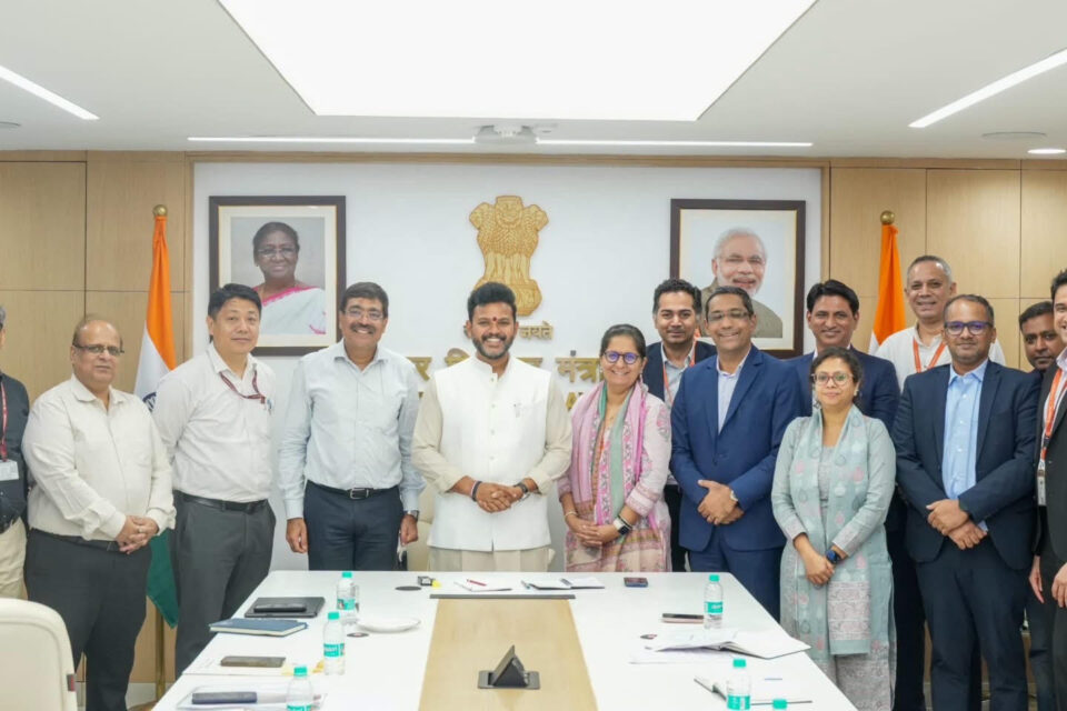 Ram Mohan Naidu reviews Akasa Air and Alliance Air